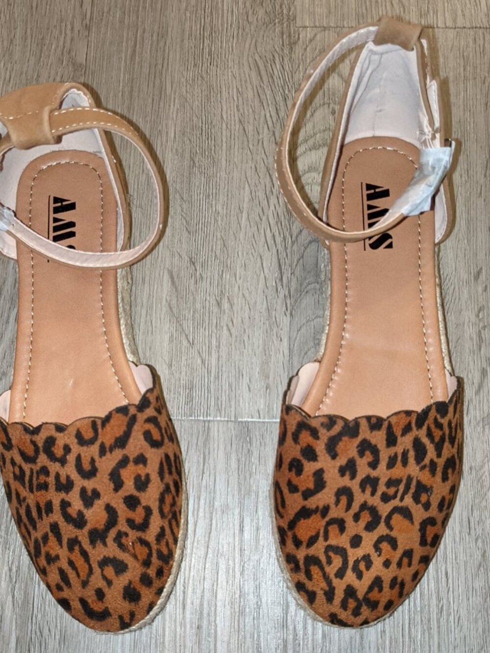 Leopard Shoes - Picture 2 of 2